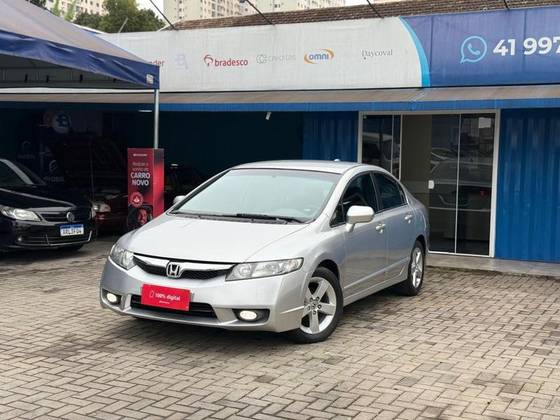 HONDA CIVIC 1.8 LXS 16V FLEX 4P MANUAL HONDA CIVIC 1.8 LXS 16V FLEX 4P MANUAL